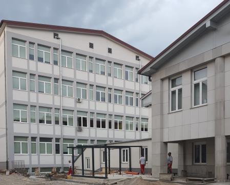 Ogrodje nove kolesarnice